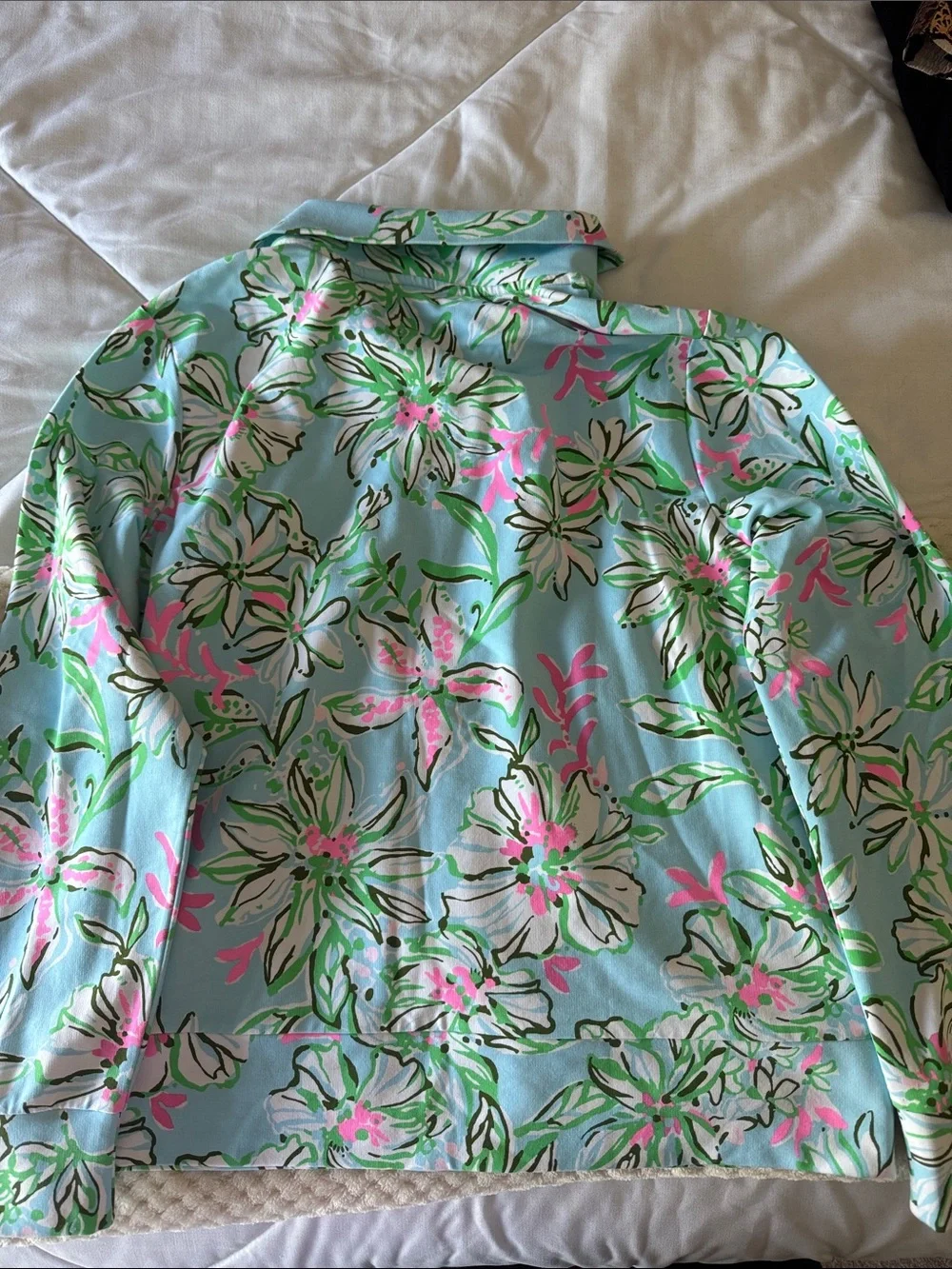 Lilly Pulitzer Sun of A Bun Pullover - Picture 4 of 4